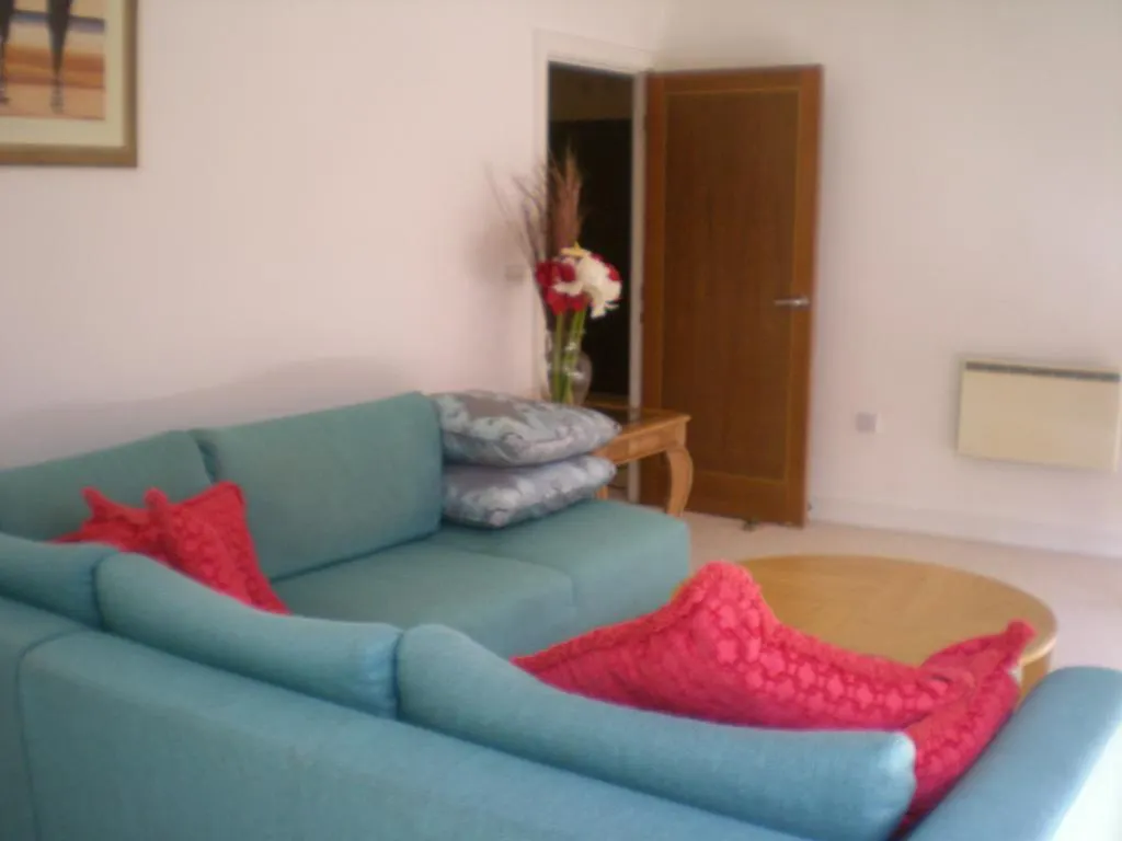 Bay View Apartment 카디프 영국